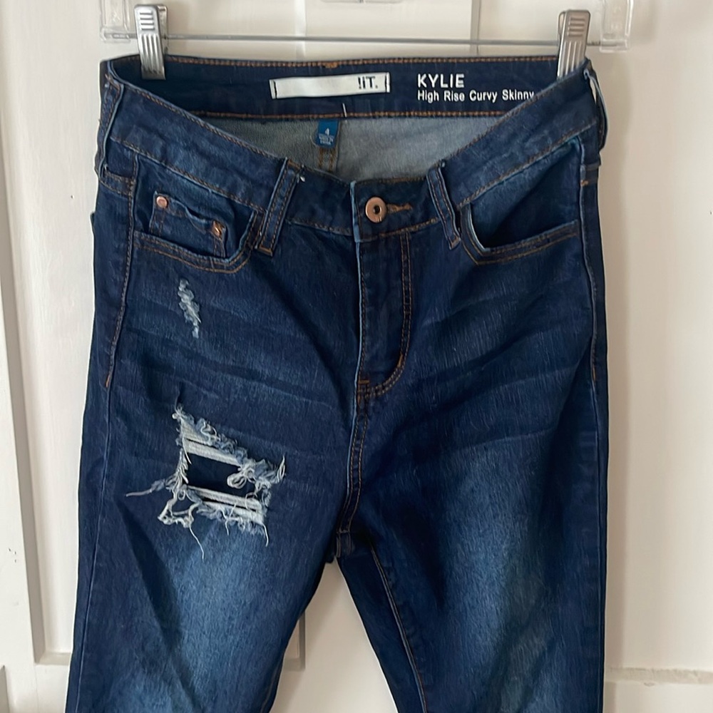 Kylie high rise curvy skinny jeans